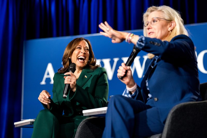  Obama rallies with Walz in Wisconsin: ‘America is ready to turn the page’