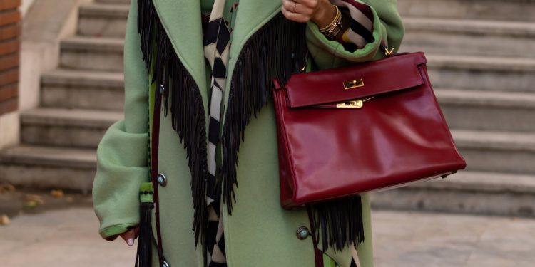 Top 4 catalysts for the blue-chip CAC 40 Index this week