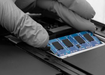 Micron reports best growth in US semiconductor history, but is it too late to buy MU shares?