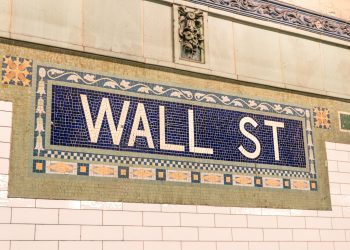 US midday market brief: S&P 500 flat as Nvidia, Micron-led chip rally offsets losses