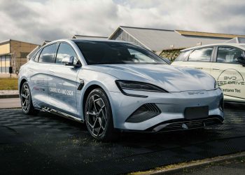 BYD stock vs Tesla: which is better EV pick for 2026?