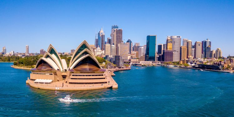 ASX 200 Index loses key support ahead of RBA interest rate hike