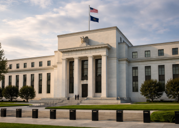 US debt surge puts TLT stock at risk amid rotation to BIL ETF