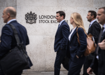 FTSE 100 rises on miners, energy as Middle East tensions persist