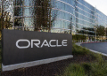 Oracle stock falls 3%: why this analyst still sees upside
