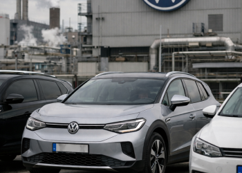 Volkswagen Q1 deliveries down 4% as China, US demand weakens