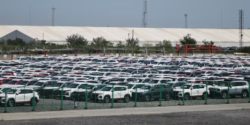 China car export growth hits 73.7% despite regional disruptions