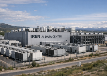 IREN stock analysis amid CoreWeave, Nebius market share gains