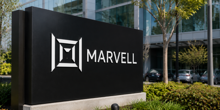 Marvell Technology stock flashes red ahead of earnings: will it drop?