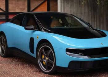 Ferrari stock tanks 7% as analysts split on $640K electric gamble