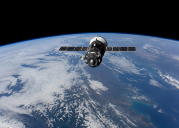 Wedbush makes a strong case for buying the dip in Planet Labs stock
