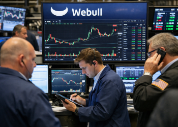 Webull stock analysis: Is this Chinese Robinhood rival a good buy?