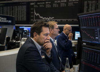STOXX 600 retreats from record high as technology stocks decline