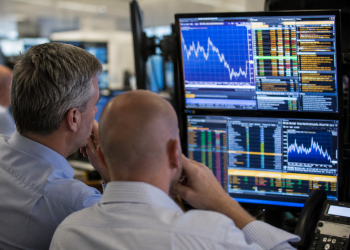 This $8 quantum stock has 111% upside after Microsoft’s warning