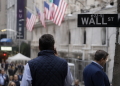 Top 5 reasons why S&P 500 Index and VOO ETF have more upside to go this year